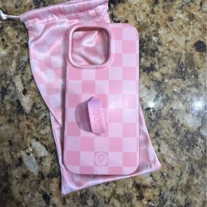 Loopy Pink Checkered Phone Case iPhone 16 pro